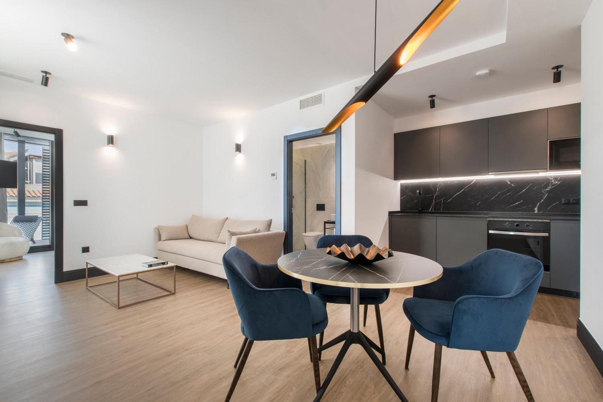 Rs Boutique Apartments Аликанте Екстериор снимка